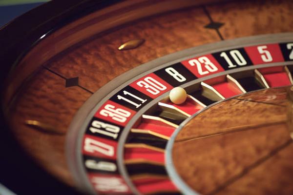 What Players Should Compare at the best online casino Singapore
